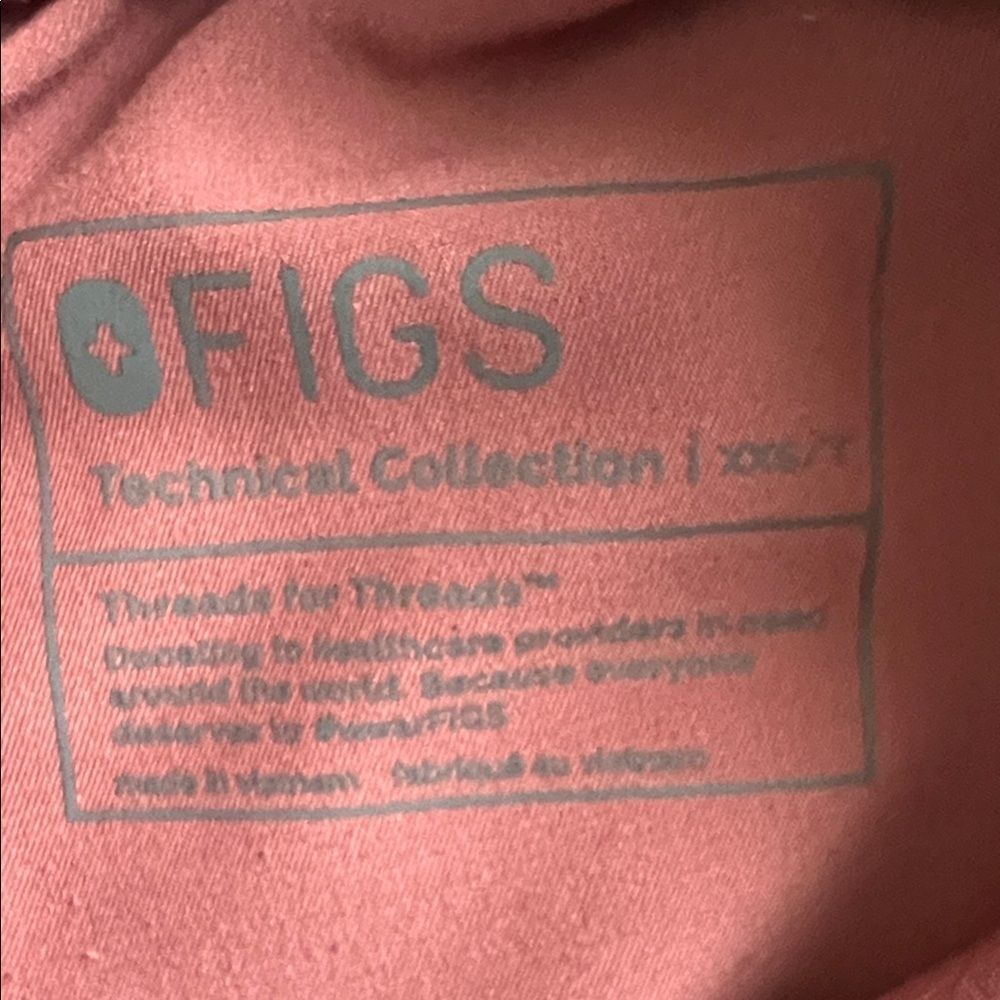 Like New! FIGS High Waisted Dowa Scrub Pants Mauve in Size XXS/T - Picture 11 of 16